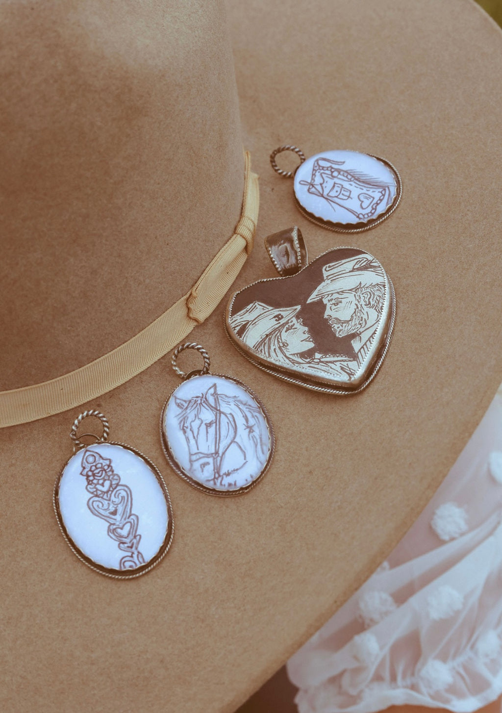 Summer time Chappin’ pendant
