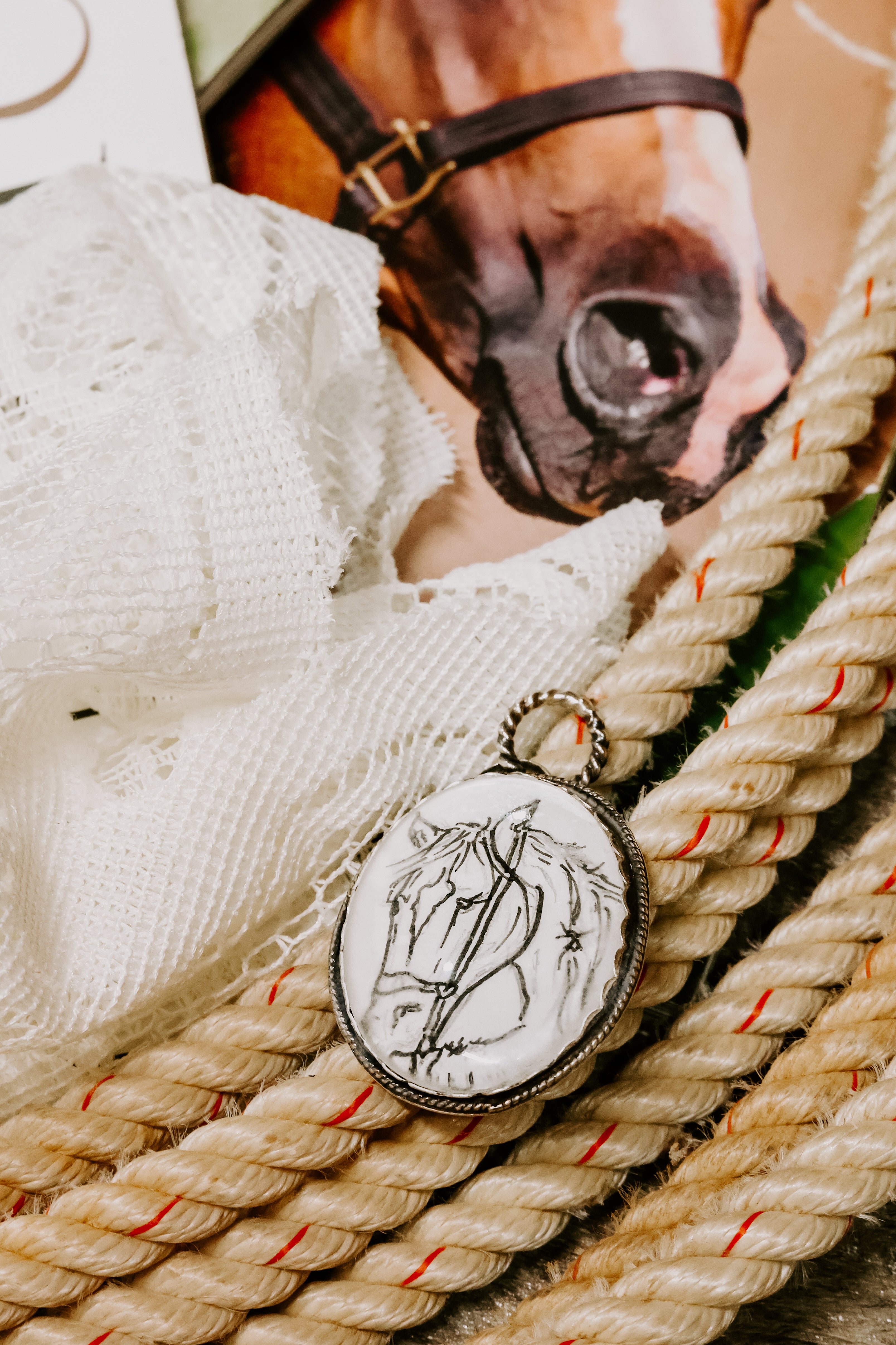 Horse’n around pendant