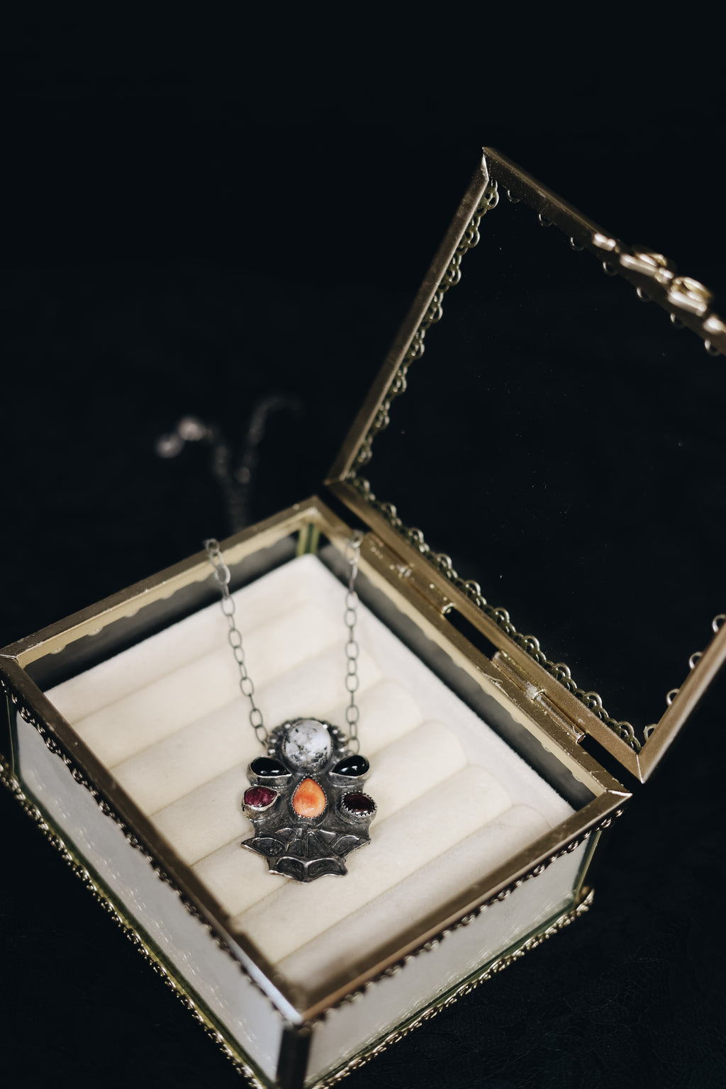 Web of dreams necklace
