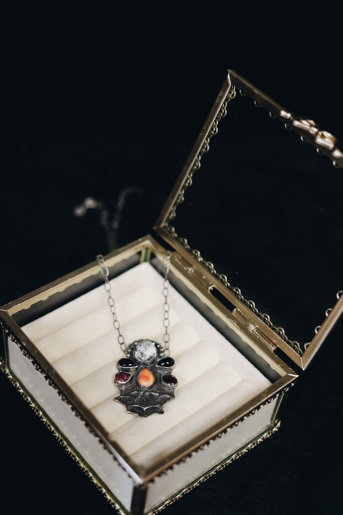 Web of dreams necklace