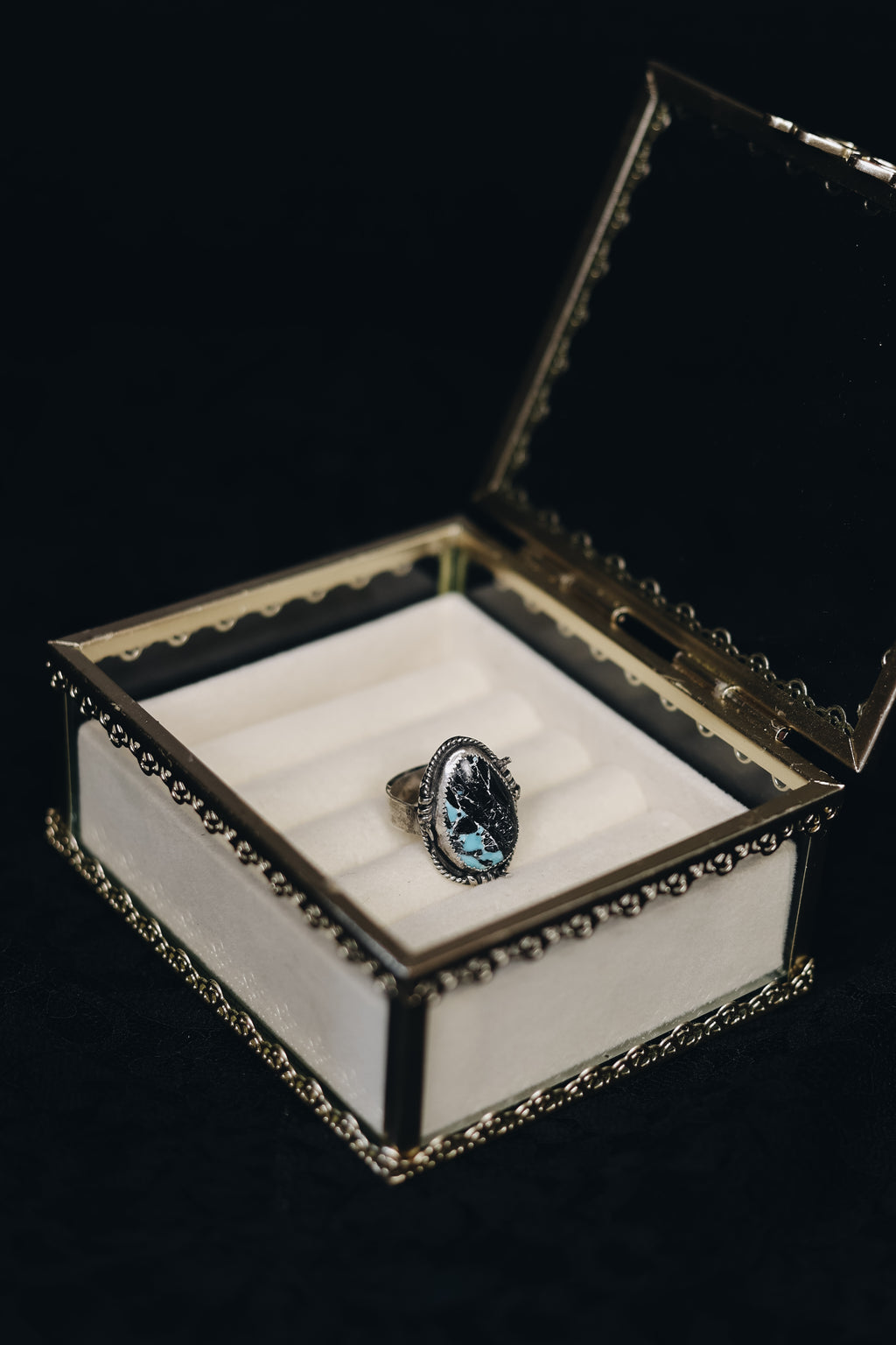 Blue moon ring